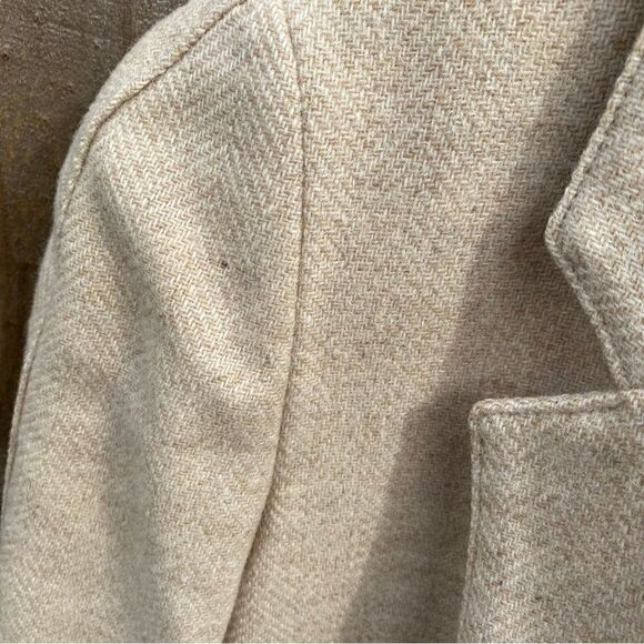 Vintage Toffs Wool Beige Woman’s Blazer - Picture 9 of 10